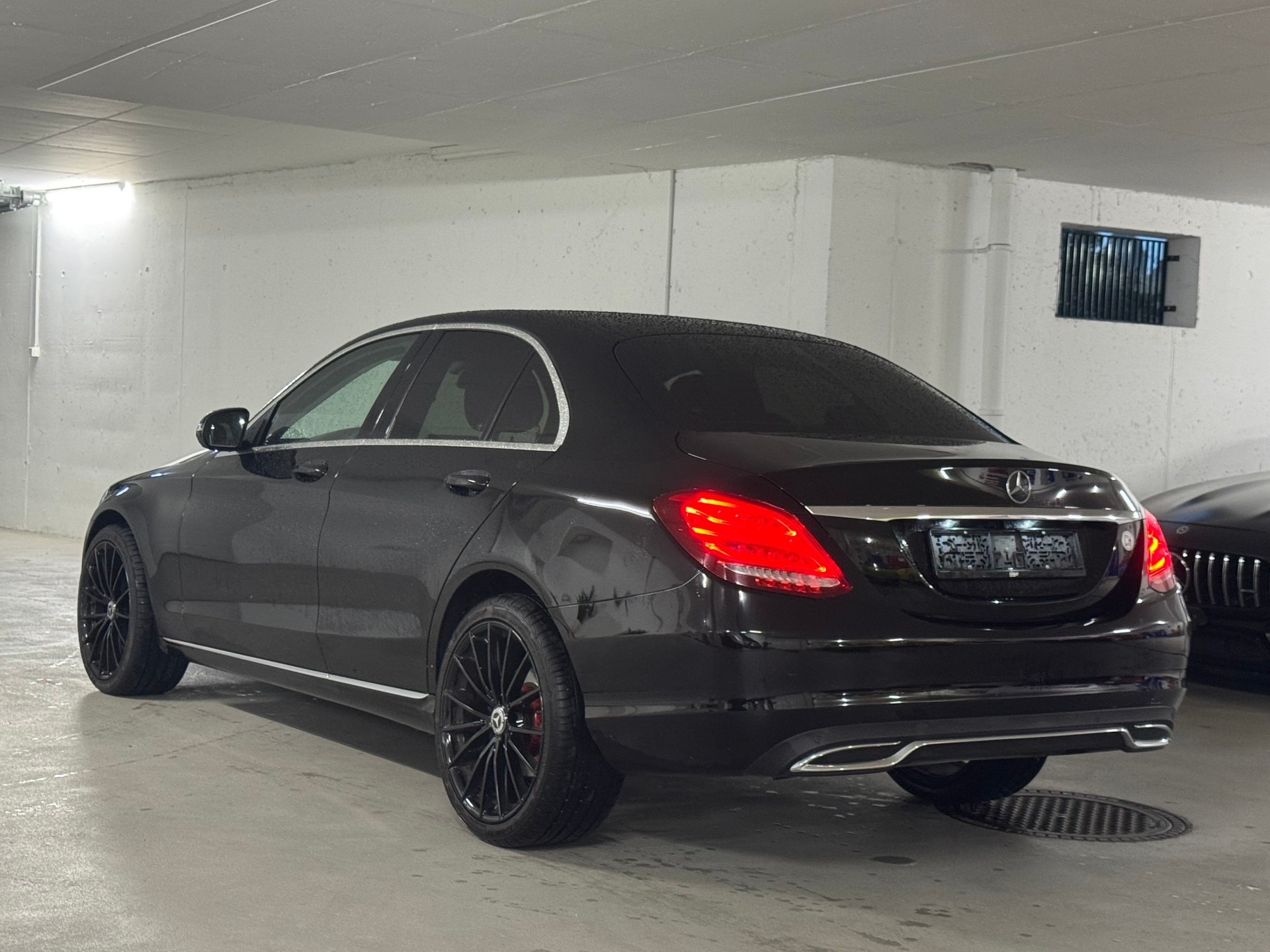 MERCEDES-BENZ C 220 d 4Matic 9G-Tronic CH-Fahrzeug-image-4