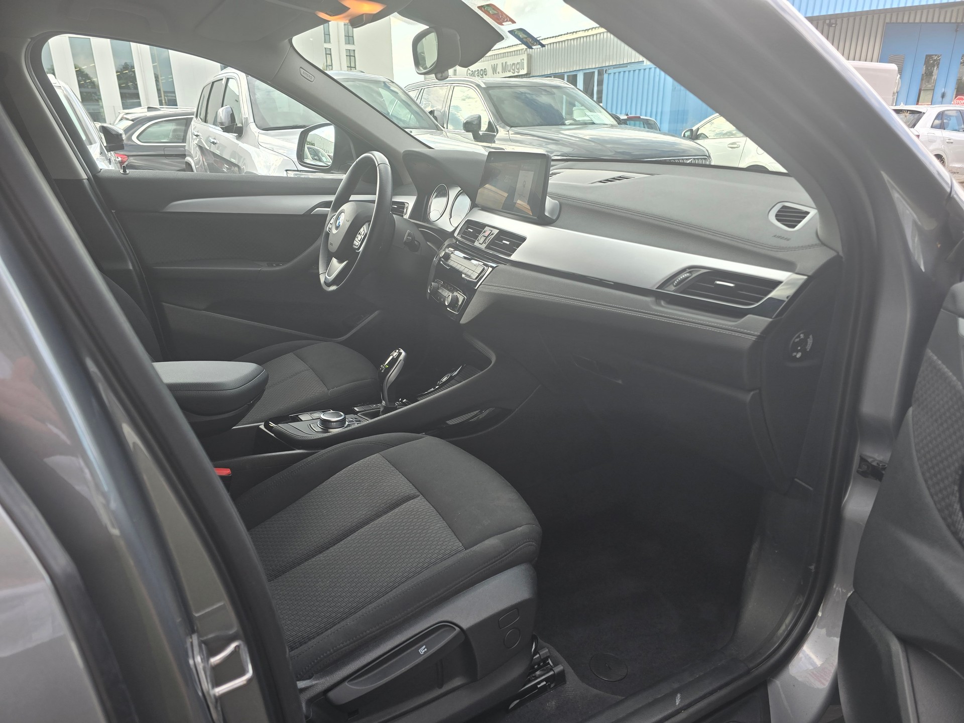BMW X2 sDrive 18i Steptronic DSK-image-11
