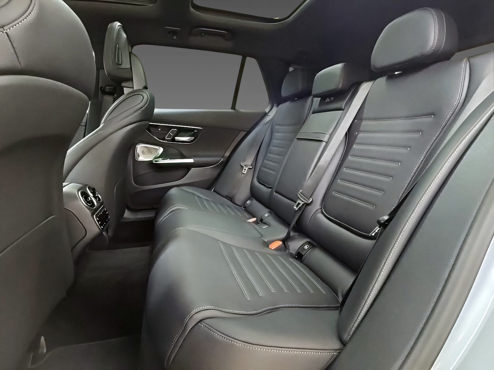 MERCEDES-BENZ C 220 d 4Matic T-Modell Swiss Star-image-10