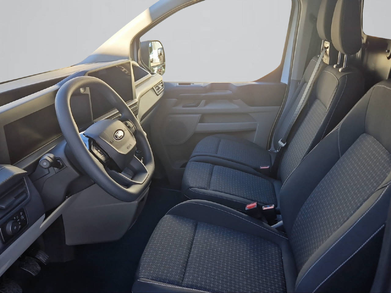 FORD Transit Custom Van 320 L1 2.0 EcoBlue 170 Trend 4x4-image-11