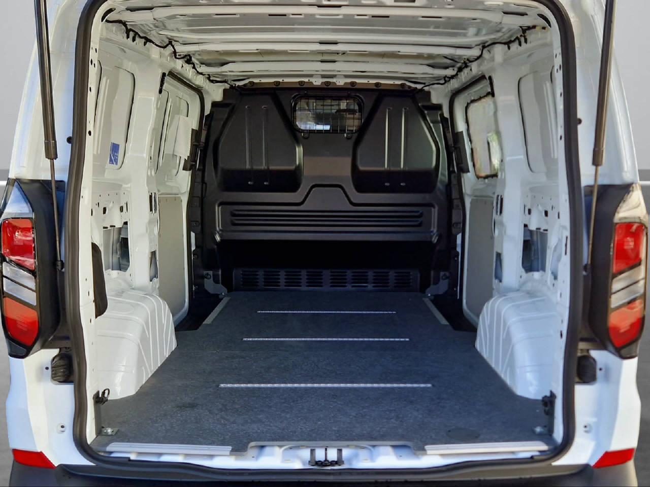 FORD Transit Custom Van 320 L1 2.0 EcoBlue 170 Trend 4x4-image-7