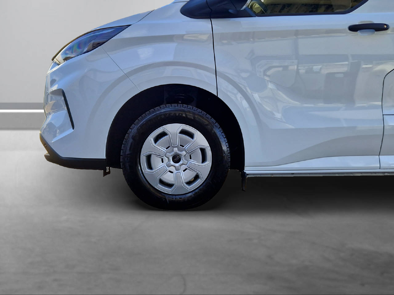 FORD Transit Custom Van 320 L1 2.0 EcoBlue 170 Trend 4x4-image-9