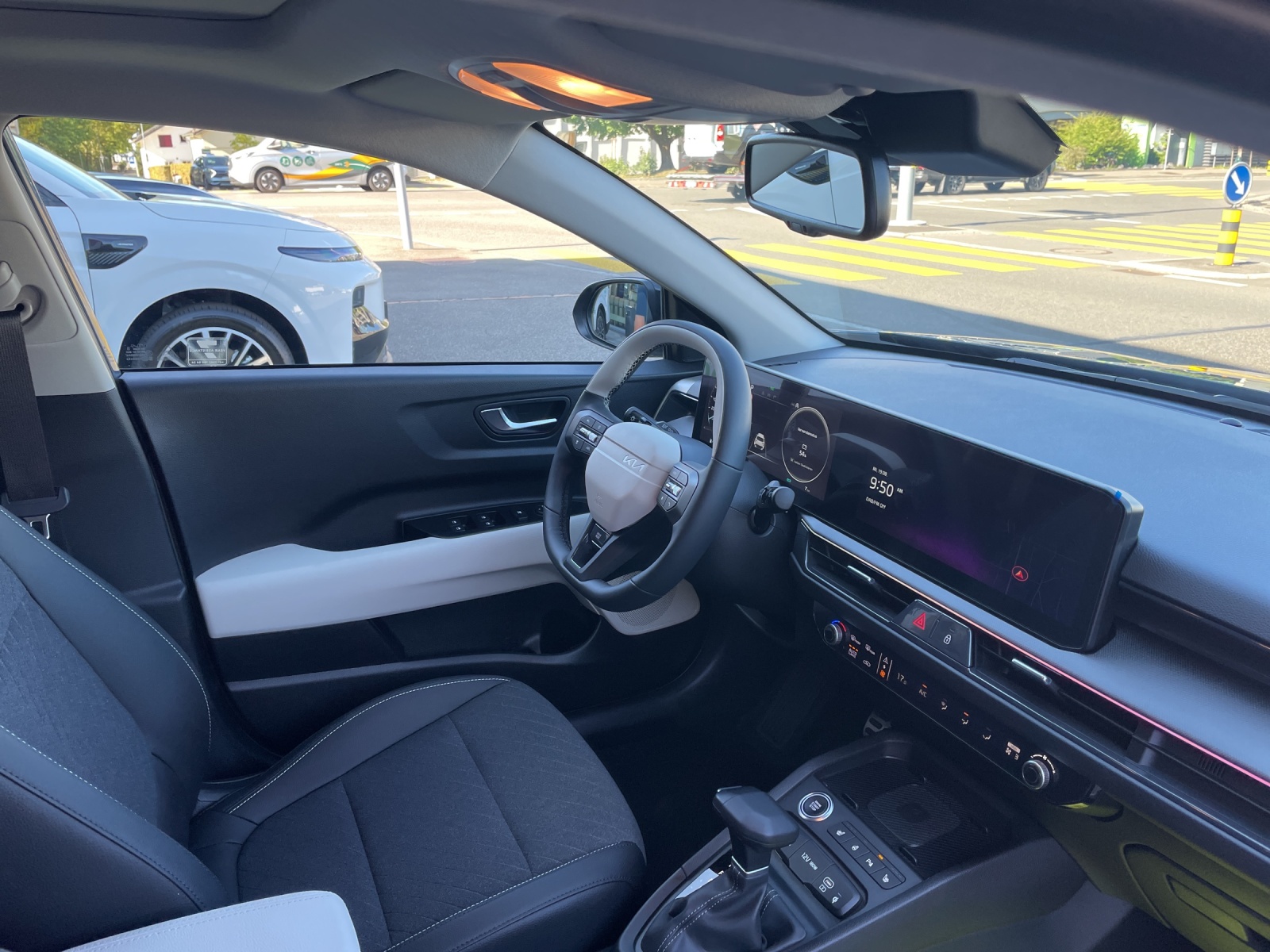 KIA Stonic 1.0 T-GDI GT-Line-image-11