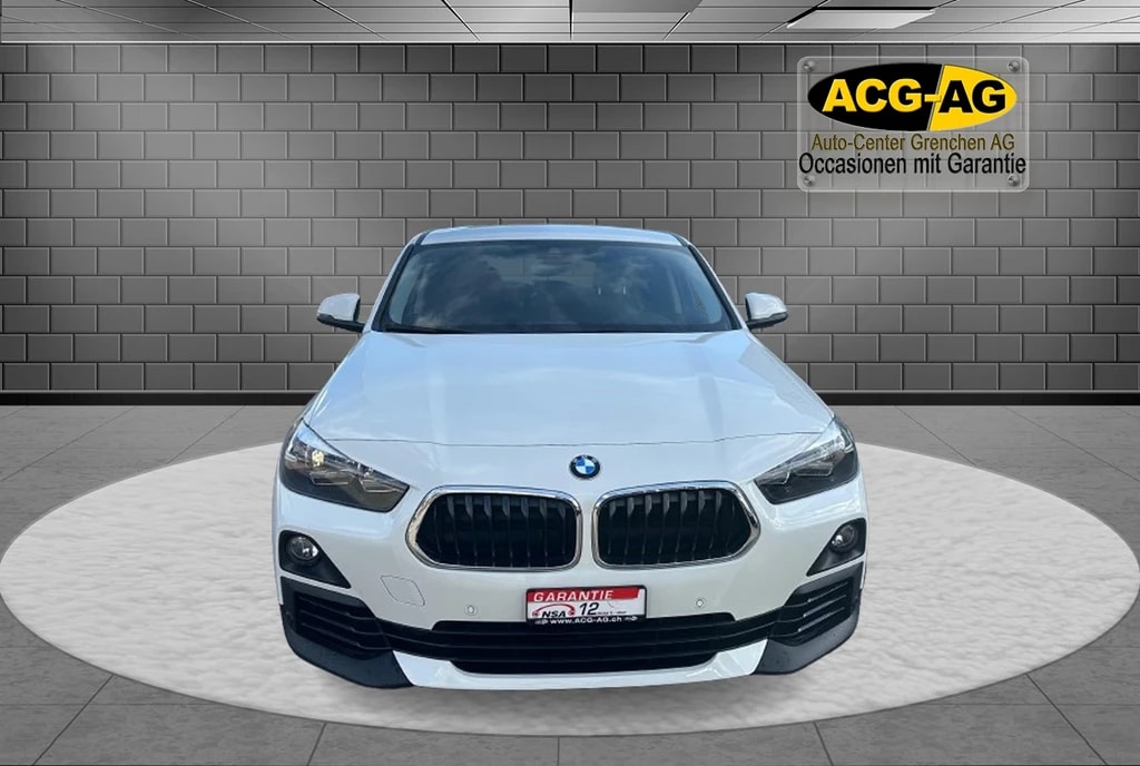 BMW X2 xDrive 18d Steptronic ** CH-FHZ, mit Gratis Service Paket ** Gr-Navi ** Tempomat ** PDC V+H ** Frisch Ab MFK & Service **-image-1