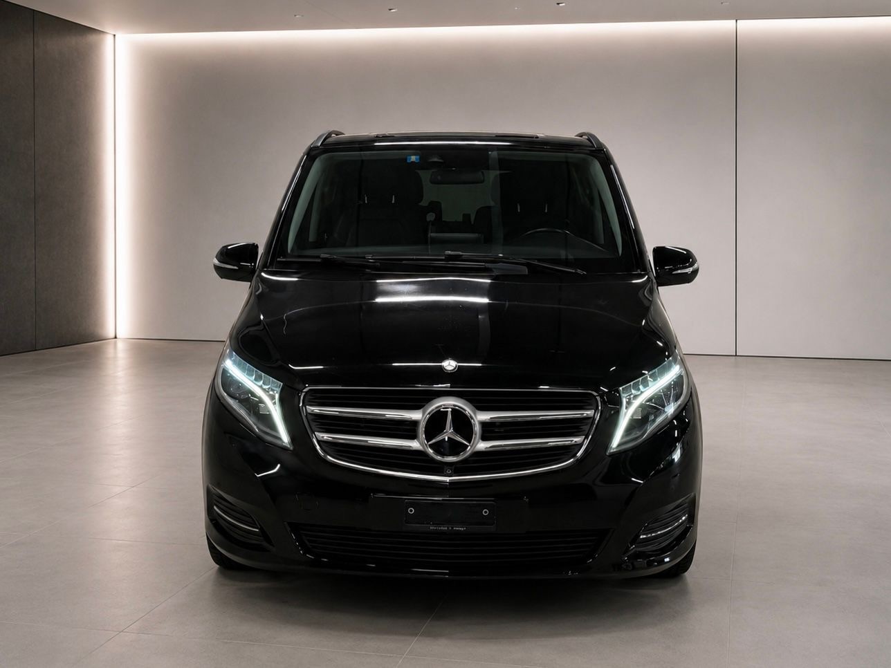 MERCEDES-BENZ V 250 d Avantgarde kompakt 4Matic 7G-Tronic-image-7