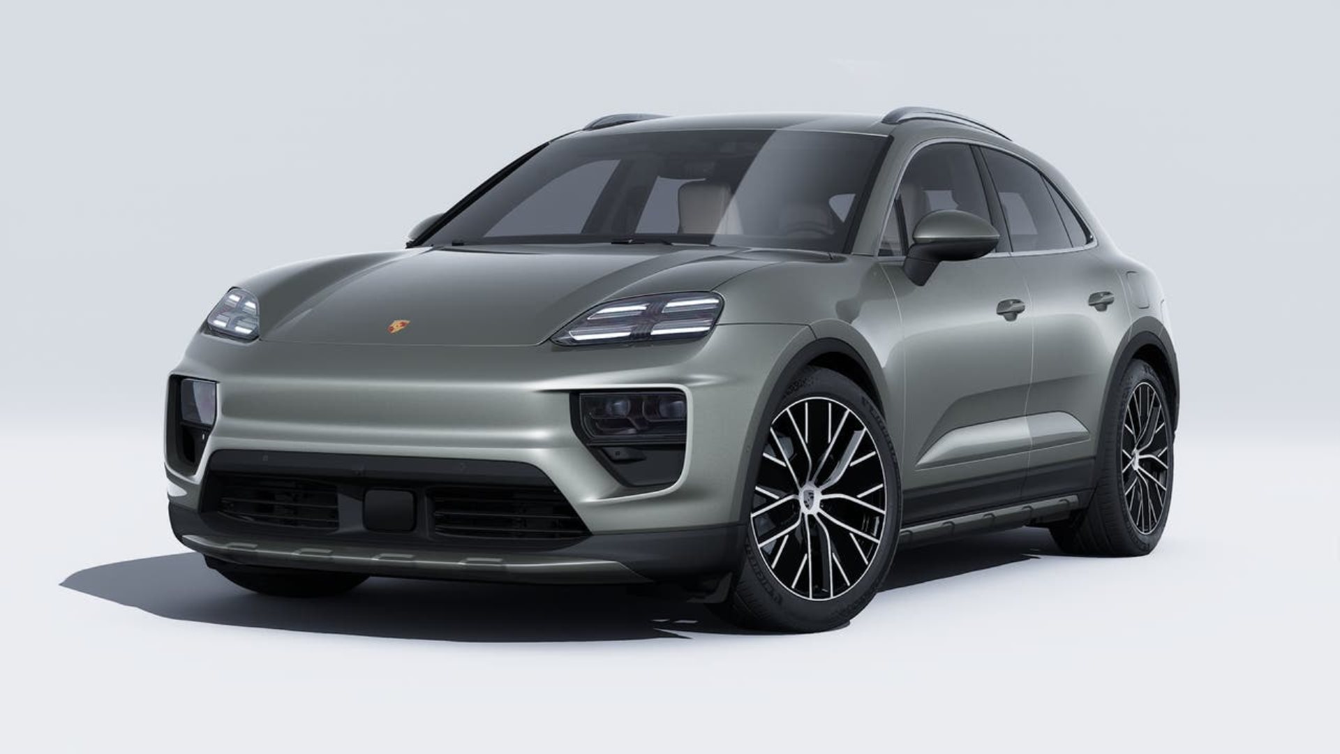 PORSCHE Macan 4