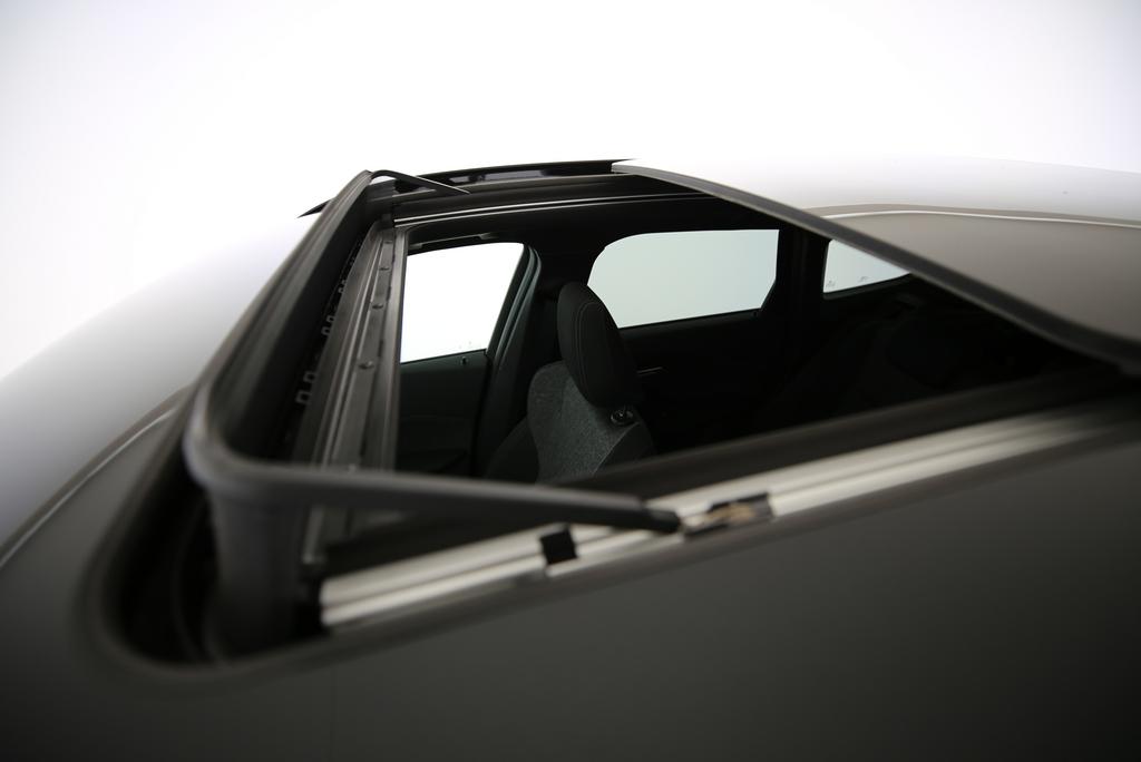 BMW X1 30e xDrive-image-16