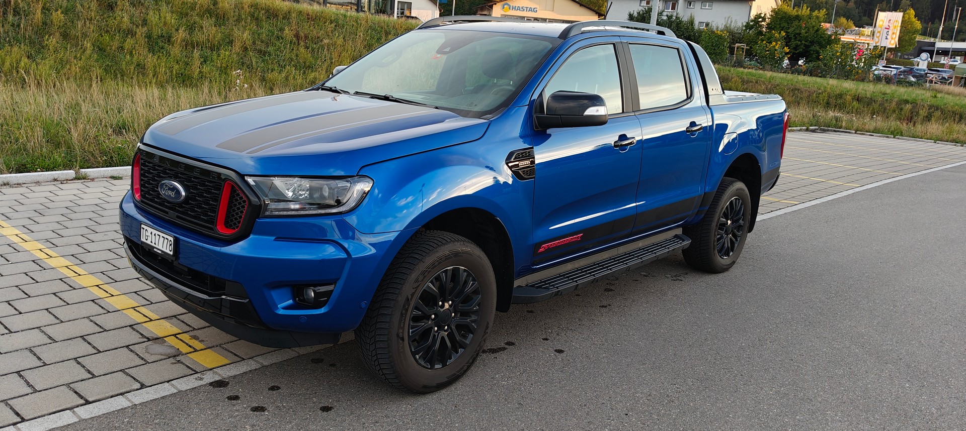 FORD 2.0 EcoBlue 4x4 Stormtrak-image-2