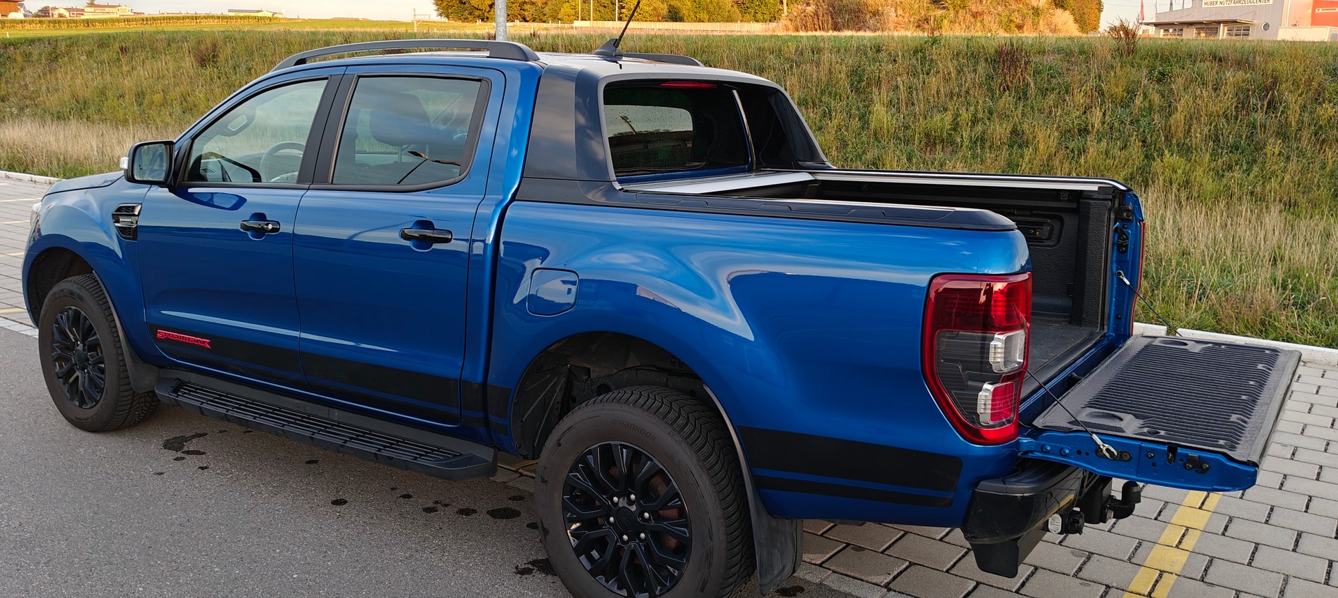 FORD 2.0 EcoBlue 4x4 Stormtrak-image-16