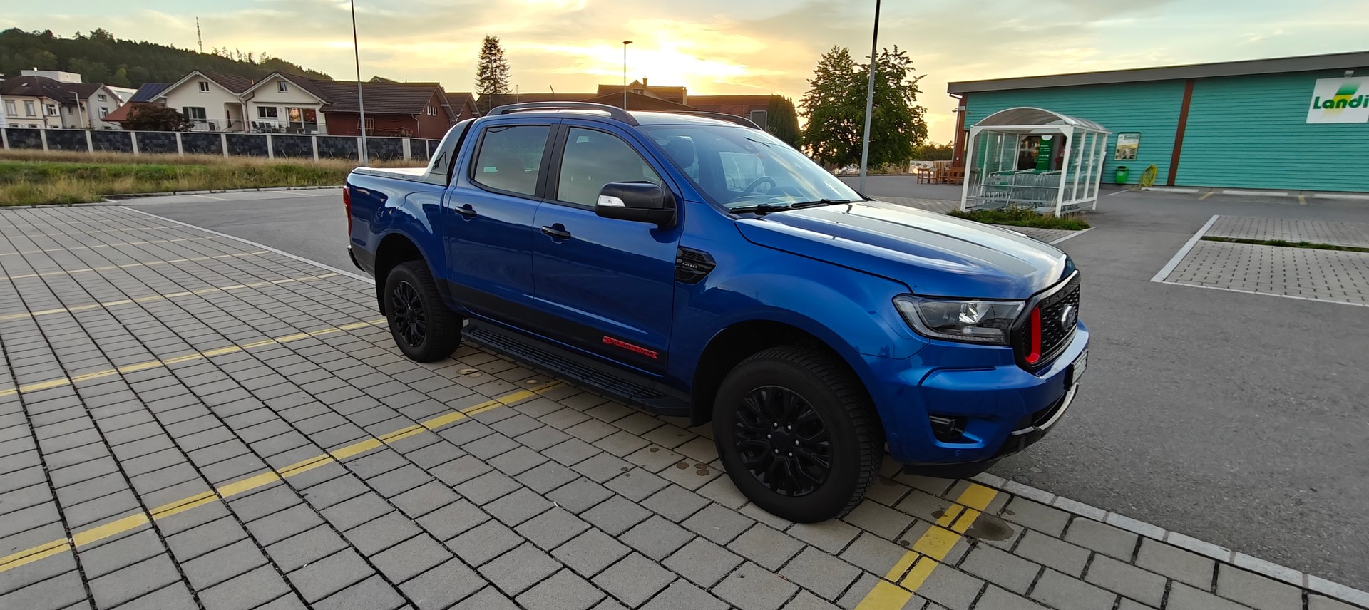 FORD 2.0 EcoBlue 4x4 Stormtrak-image-4