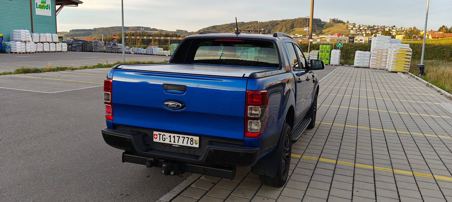 FORD 2.0 EcoBlue 4x4 Stormtrak-image-5