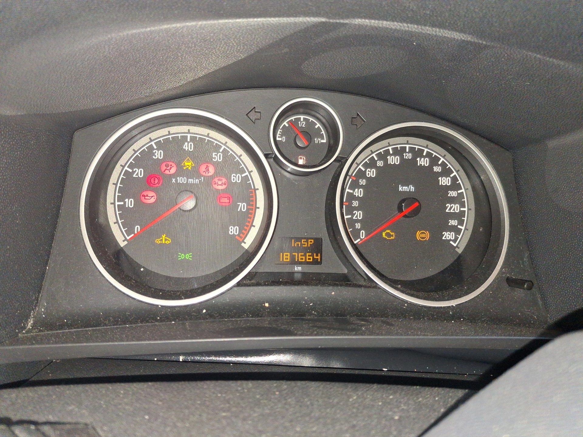 OPEL Zafira 2.2i 16V Cosmo Automatic-image-10