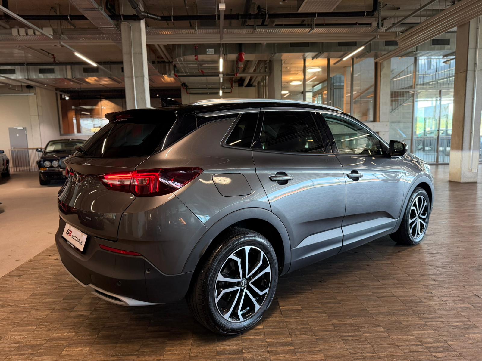 OPEL Grandland X 2.0CDTi Ultimate Automatik (CH)-image-8