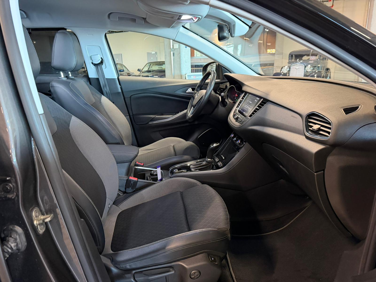 OPEL Grandland X 2.0CDTi Ultimate Automatik (CH)-image-13