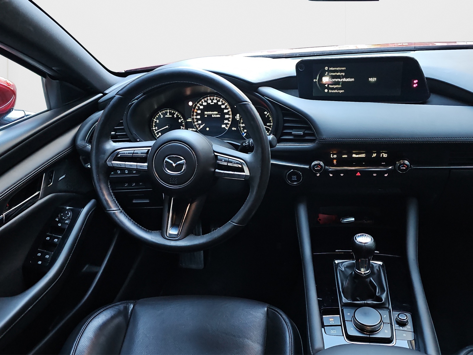 MAZDA 3 Hatchback SKYACTIV-G M Hybrid 122 Revolution-image-15