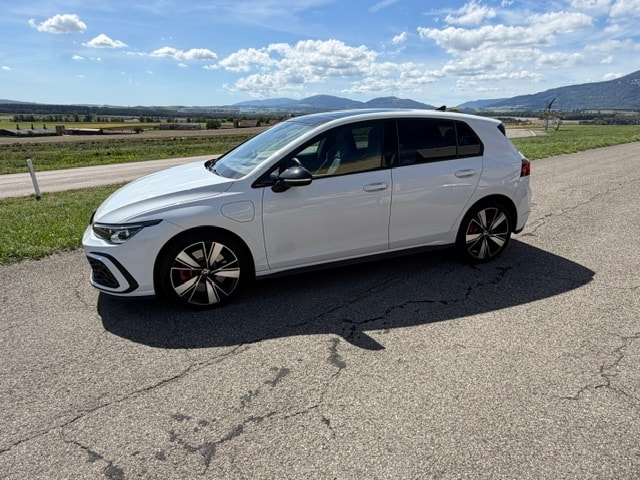 VW Golf 1.4 TSI PHEV GTE-image-3