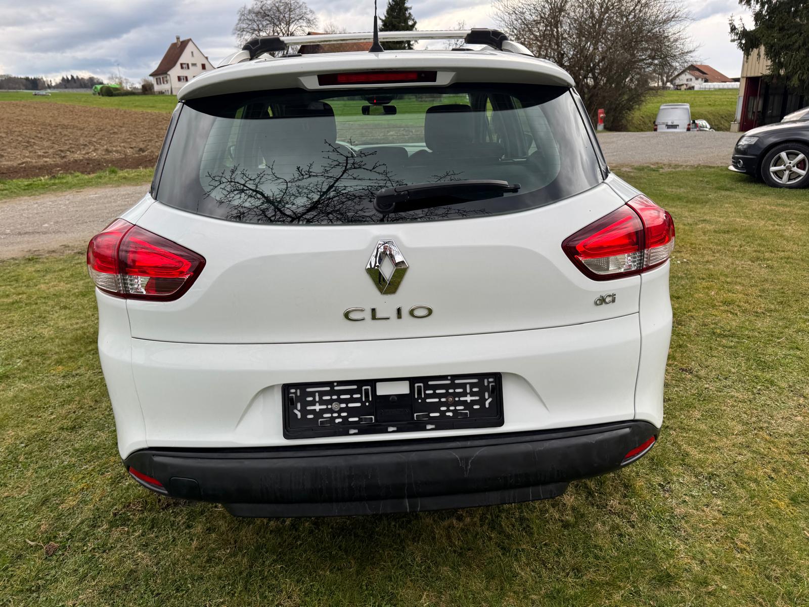 RENAULT Clio 1.5 dCi Expression-image-6