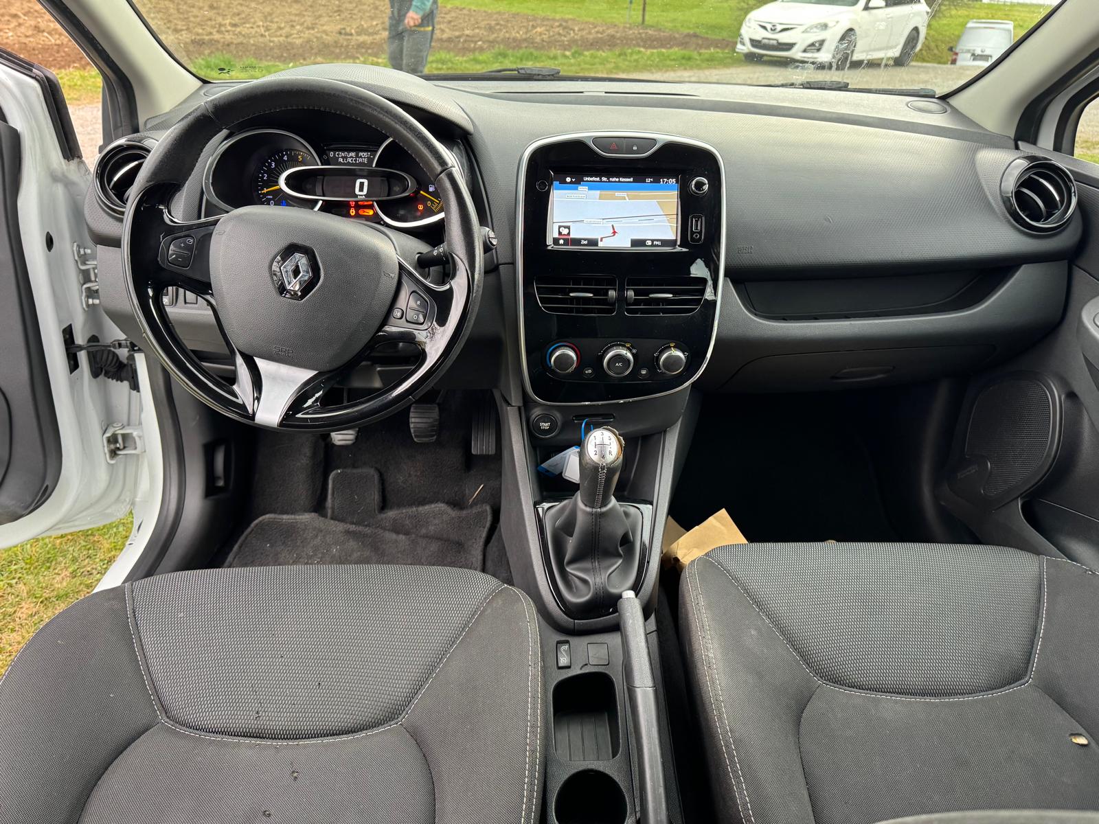 RENAULT Clio 1.5 dCi Expression-image-9