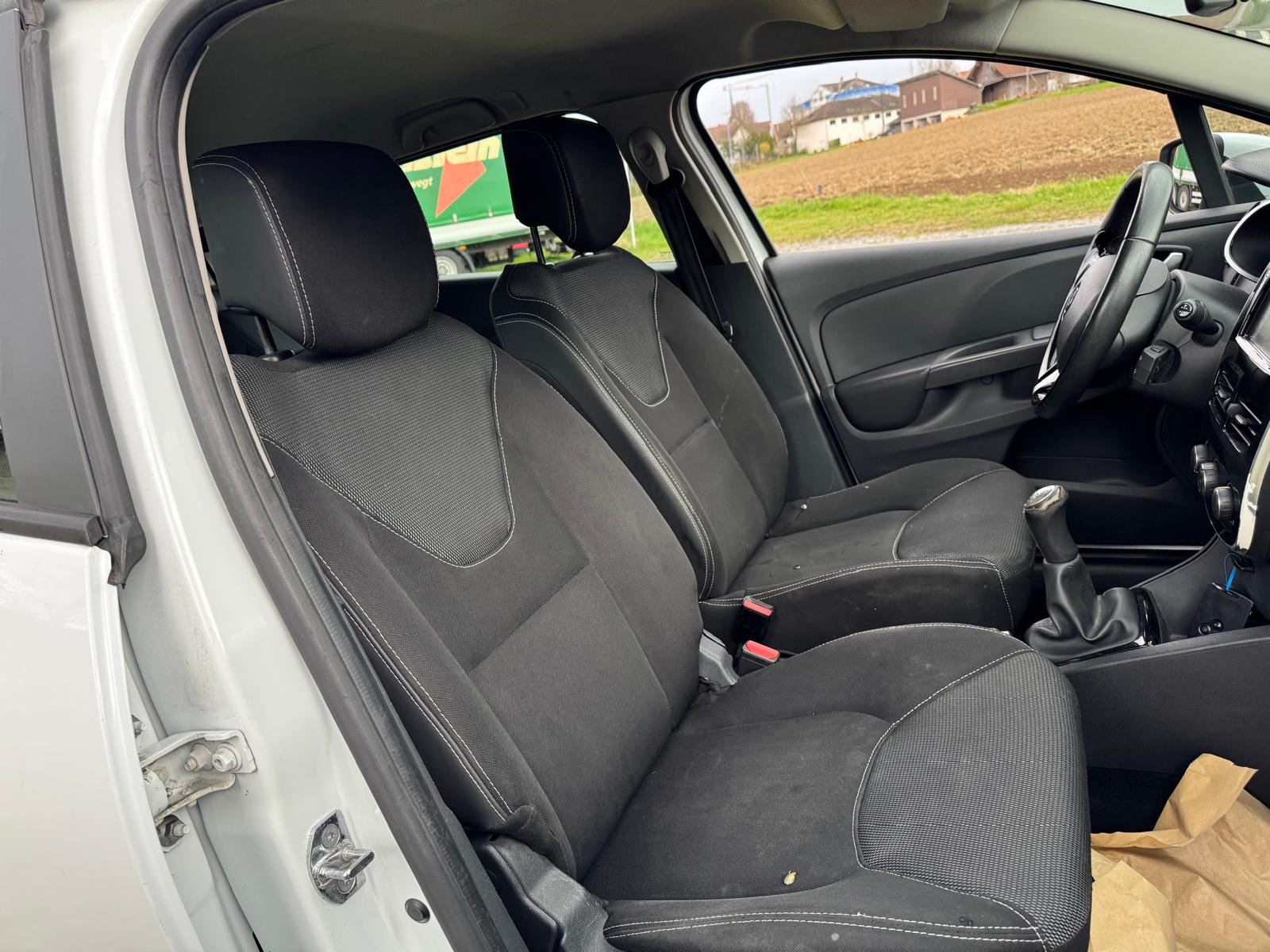 RENAULT Clio 1.5 dCi Expression-image-13