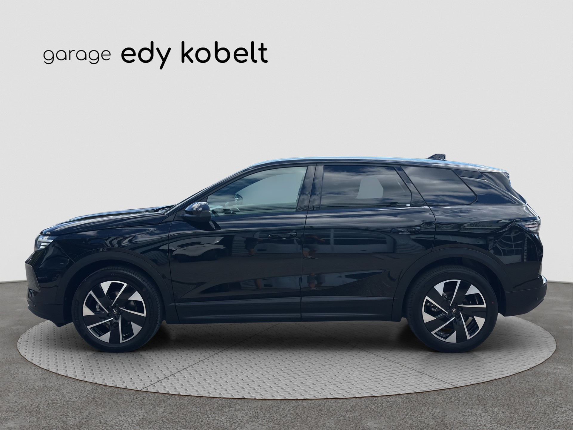 OPEL Grandland 1.2i TP GS Line Automatik-showroom-element-1