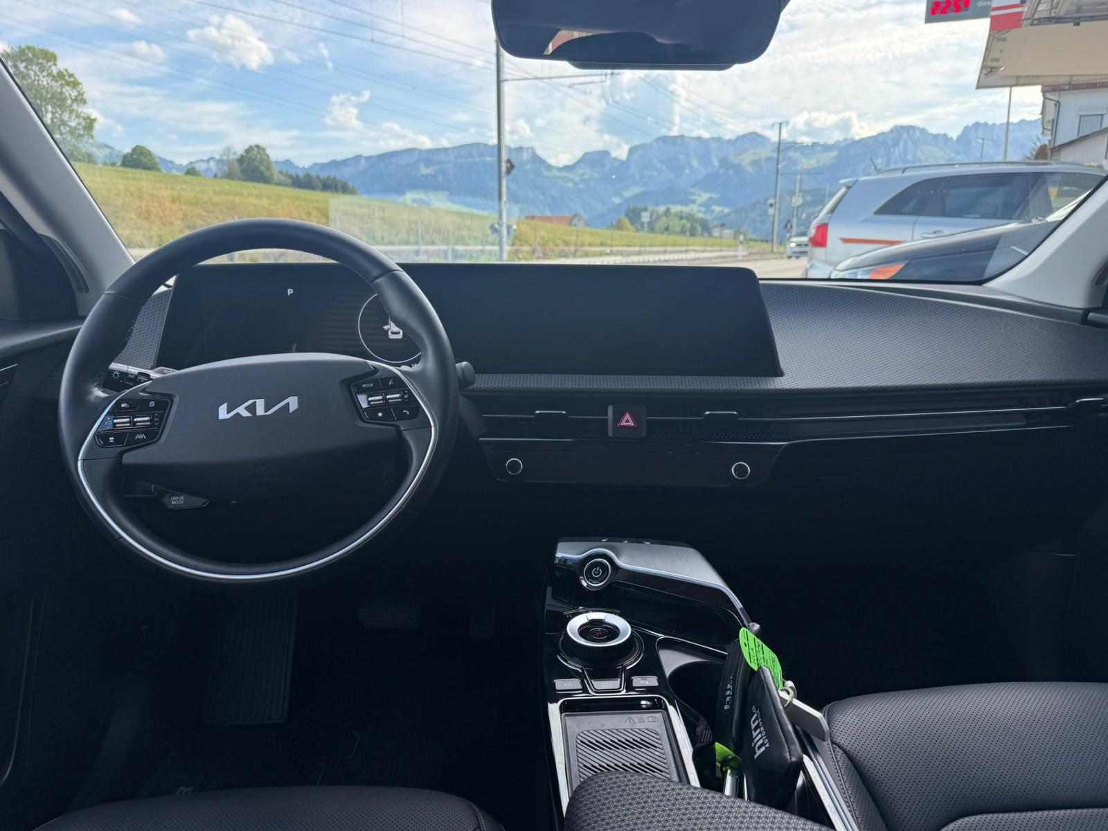 KIA EV6 77 kWh 4x4-image-6