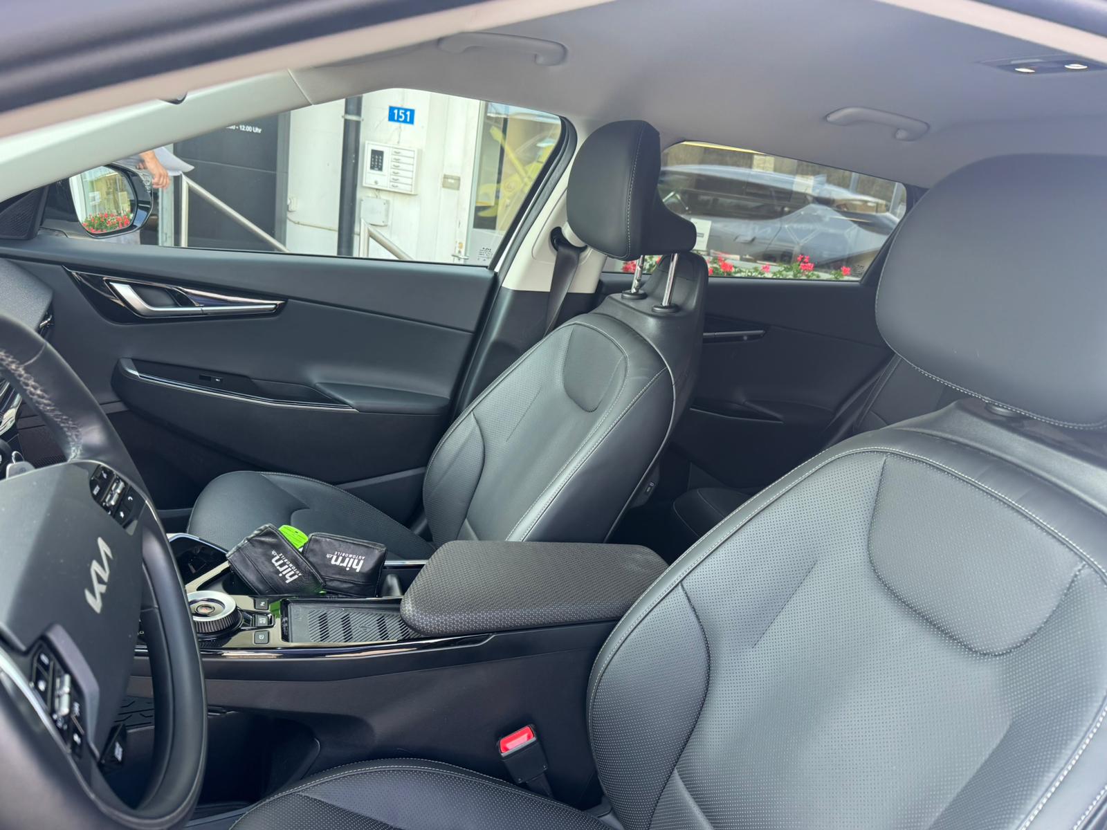 KIA EV6 77 kWh 4x4-image-5