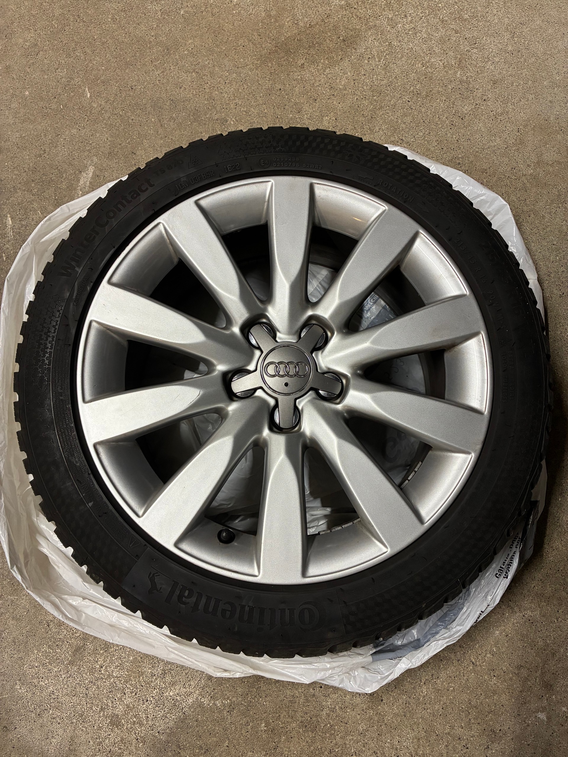 AUDI 1.2 TFSI Attraction-image-5