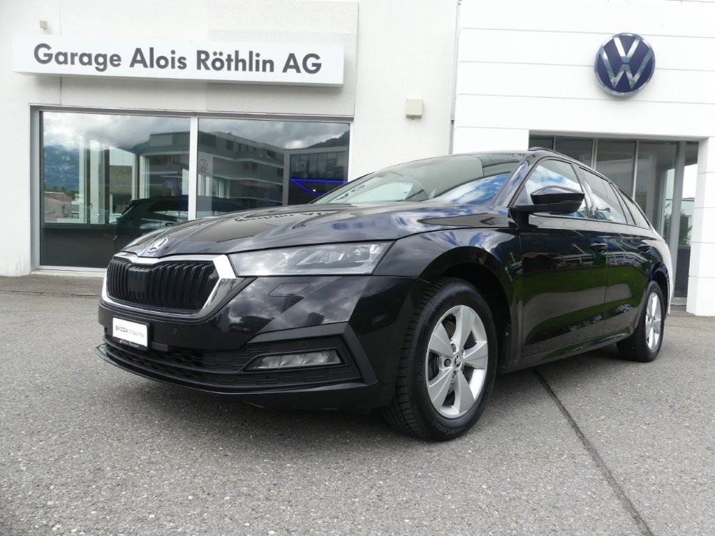 SKODA Octavia Combi 2.0 TDI DSG Ambition 4x4