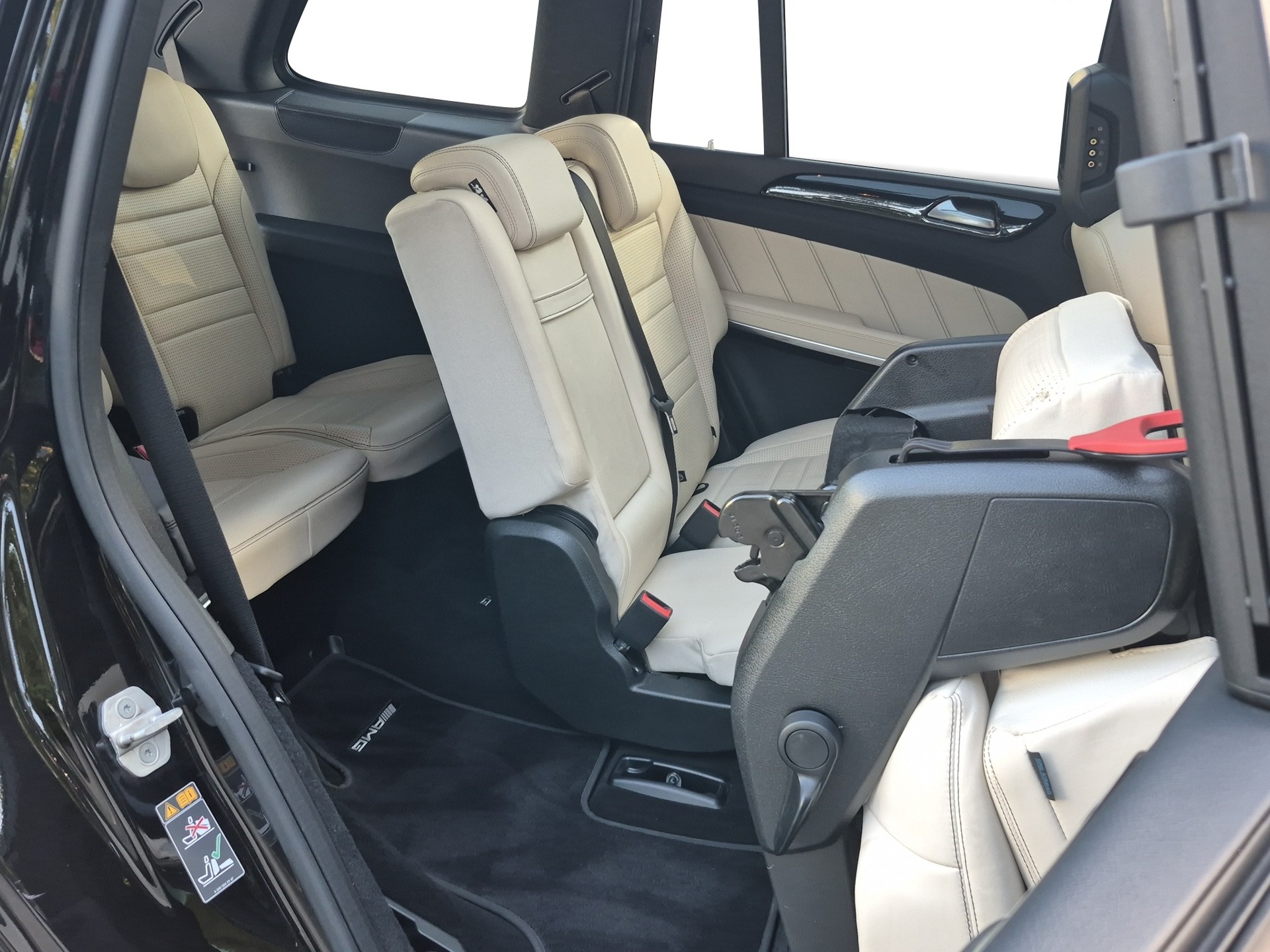 MERCEDES-BENZ GLS 63 AMG 4Matic Speedshift Plus 7G-Tronic *7-Plätzer / Anhängerkupplung*-image-13