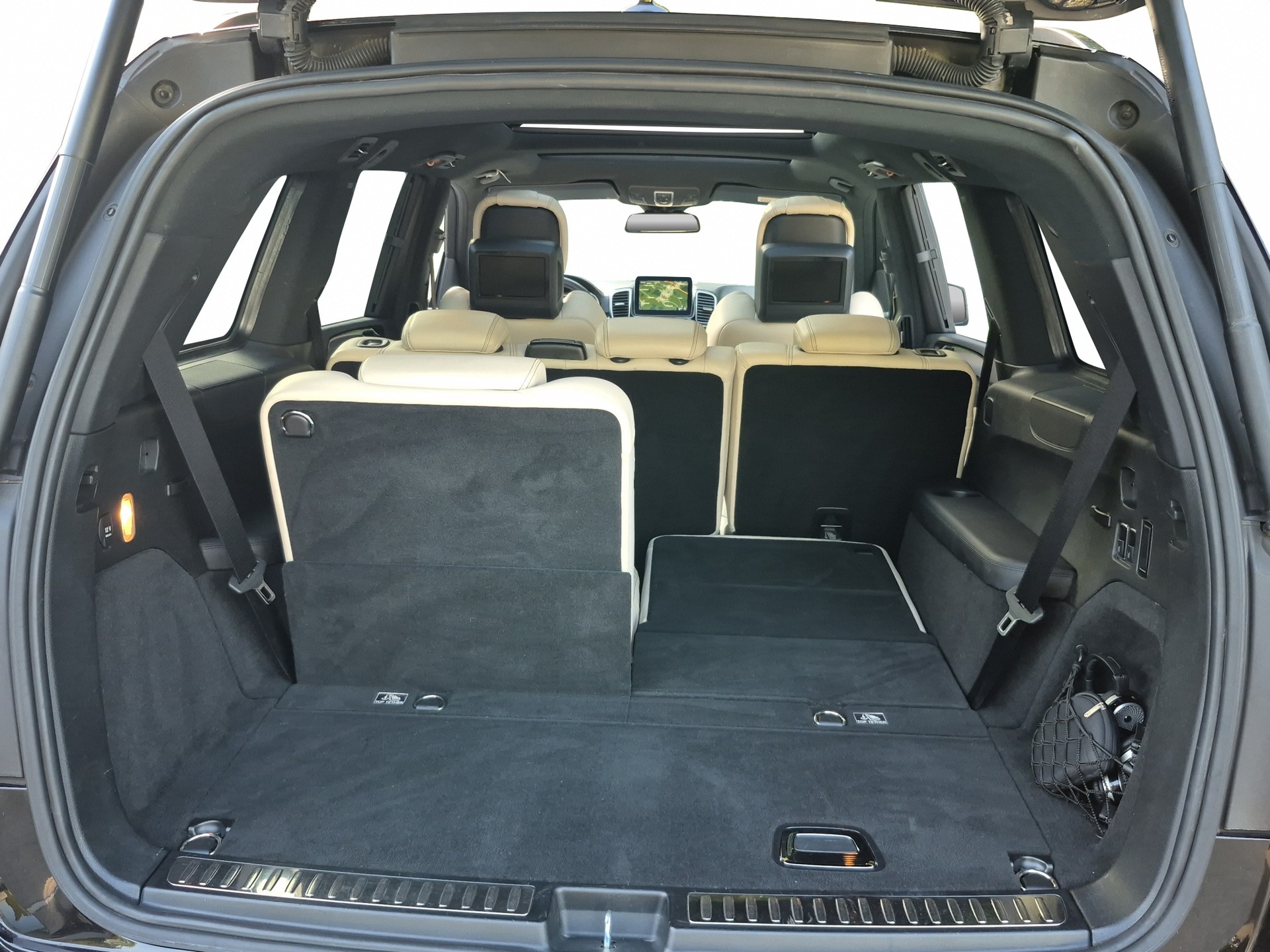 MERCEDES-BENZ GLS 63 AMG 4Matic Speedshift Plus 7G-Tronic *7-Plätzer / Anhängerkupplung*-image-16