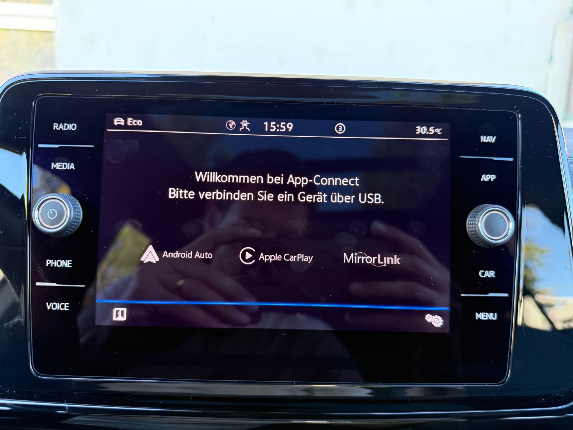 VW T-Roc 2.0 TDI SCR R-Line DSG-image-9