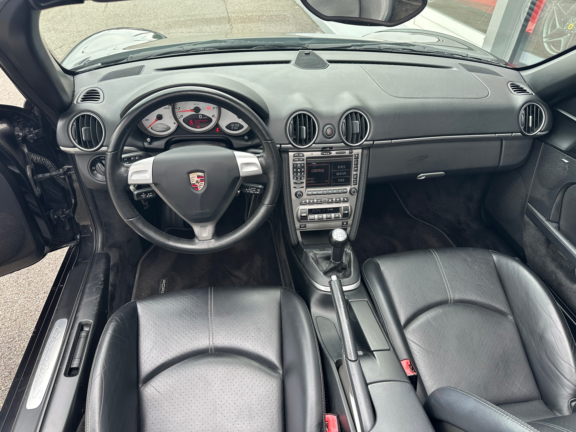 PORSCHE Boxster S 3.4-image-9