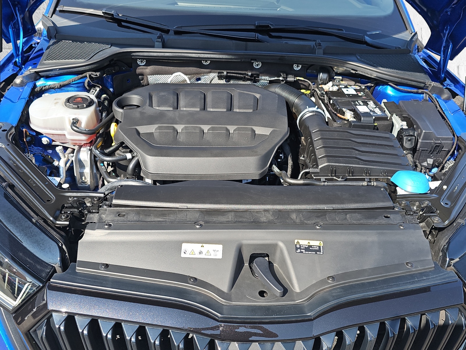 SKODA Octavia Combi 2.0 TSI RS DSG-image-15