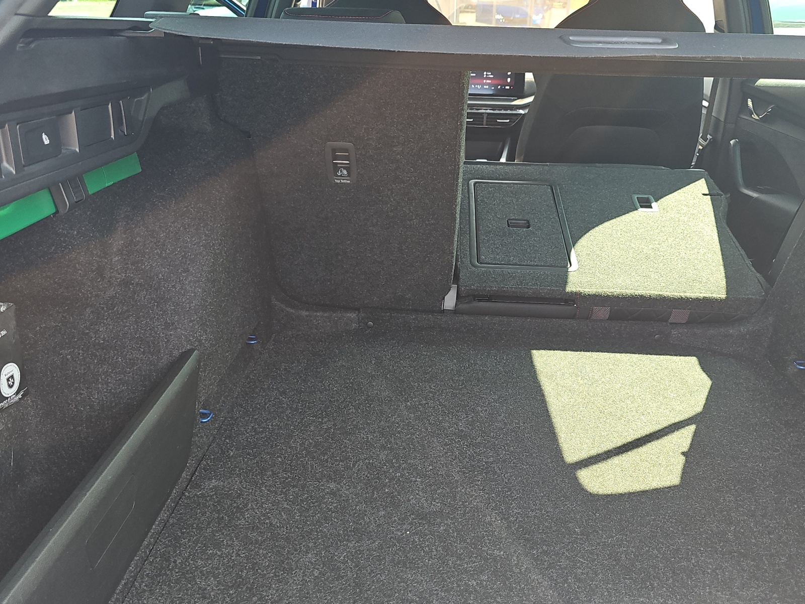 SKODA Octavia Combi 2.0 TSI RS DSG-image-10