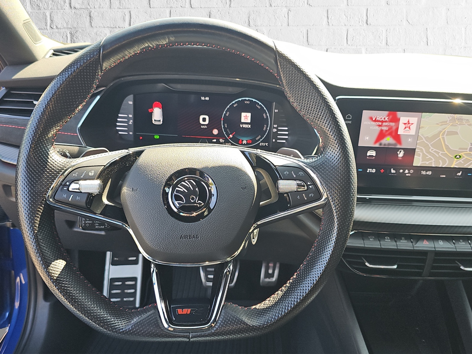 SKODA Octavia Combi 2.0 TSI RS DSG-image-13