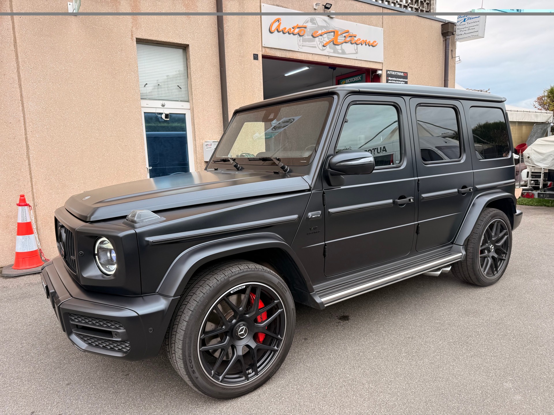 MERCEDES-BENZ G 63 AMG 4x4 2-image-0