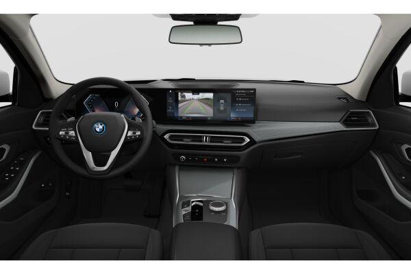 BMW 330e Touring xDrive G21 (CH) AHK-image-3