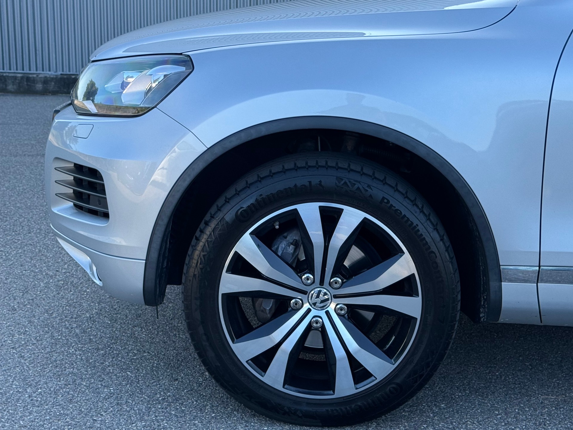 VW Touareg 3.0 TDI BlueMotion Tiptronic / AHK! inkl. Garantie, Service & MFK-image-17