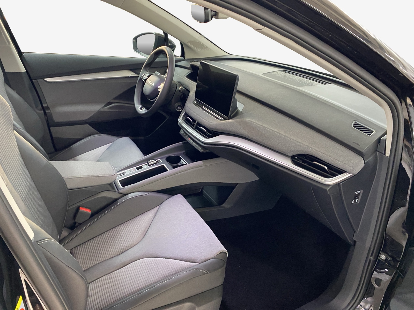 SKODA Enyaq 85x Dynamic 4x4-image-13