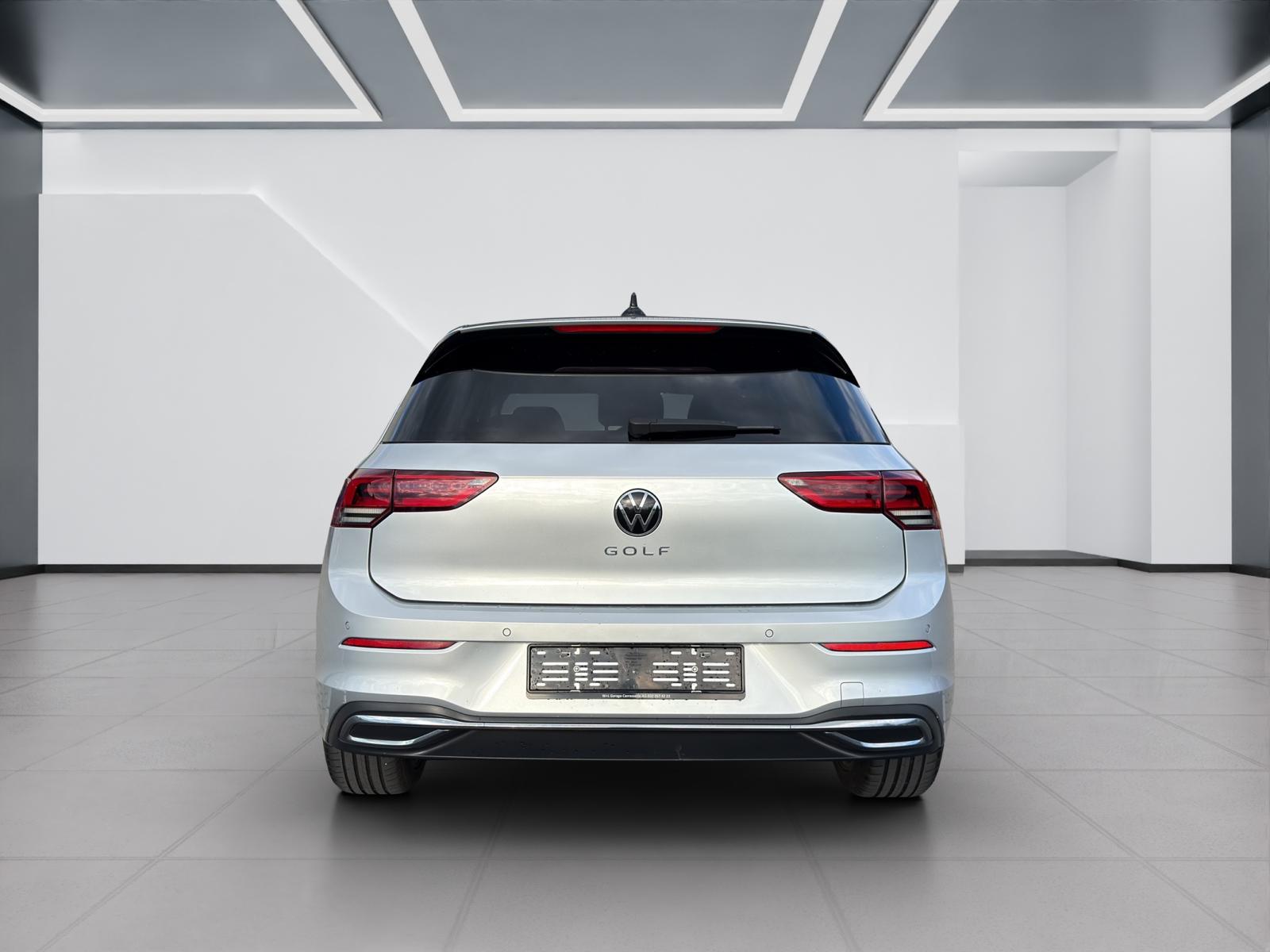 VW Golf 2.0 TDI Style DSG-image-3