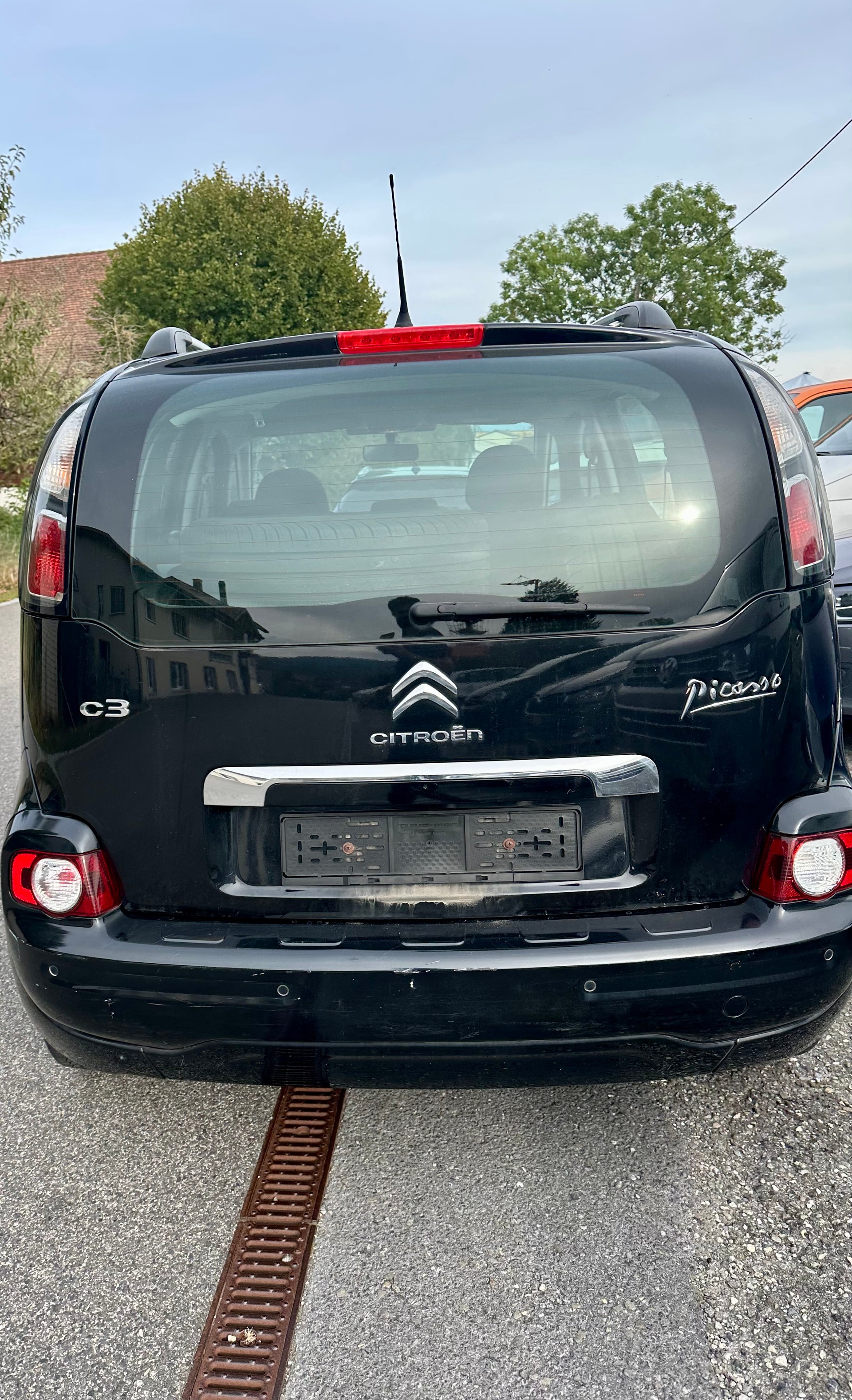 CITROEN C3 Picasso 1.2 Pure Tech Attraction-image-5