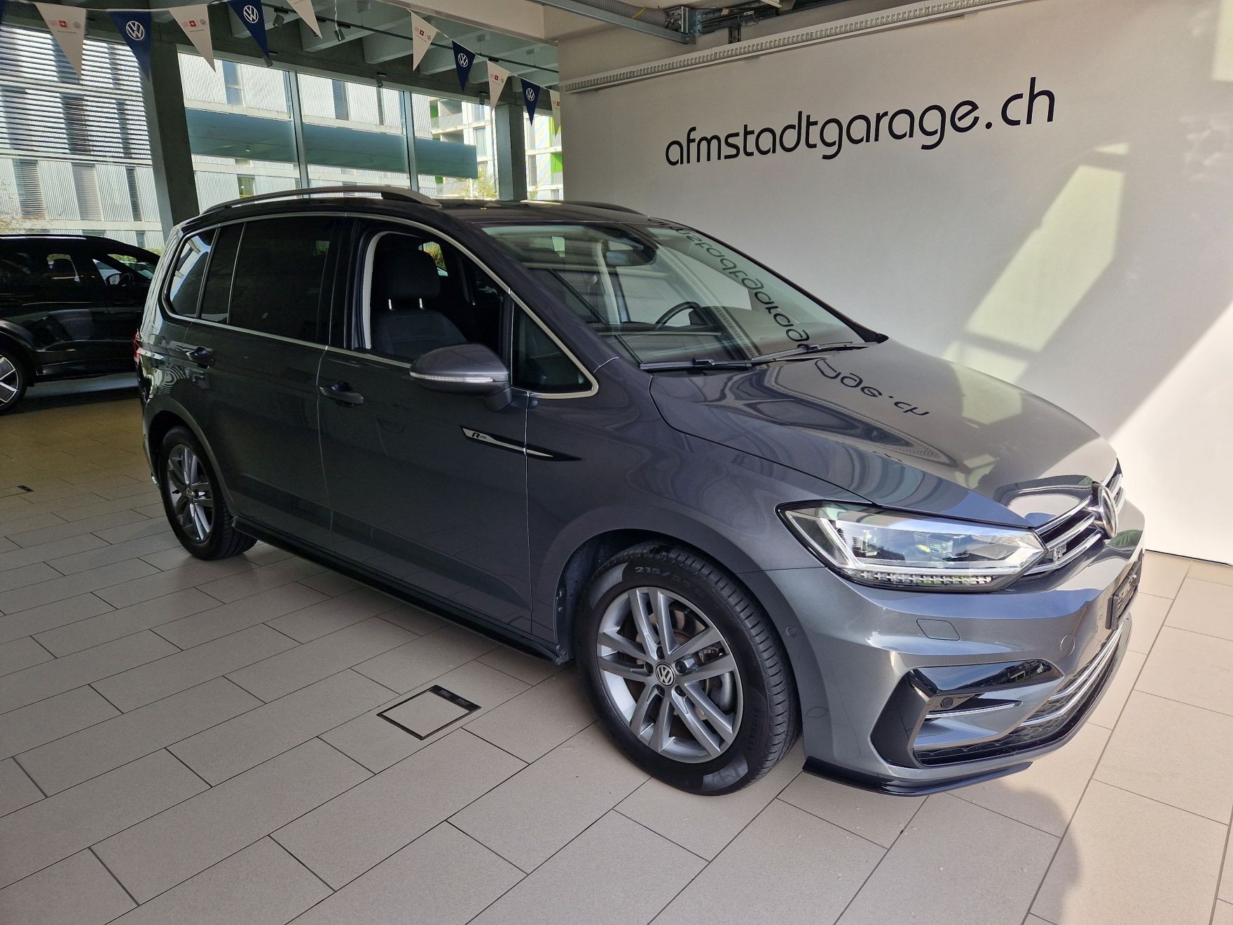 VW Touran 1.5 TSI EVO Highline DSG-image-0