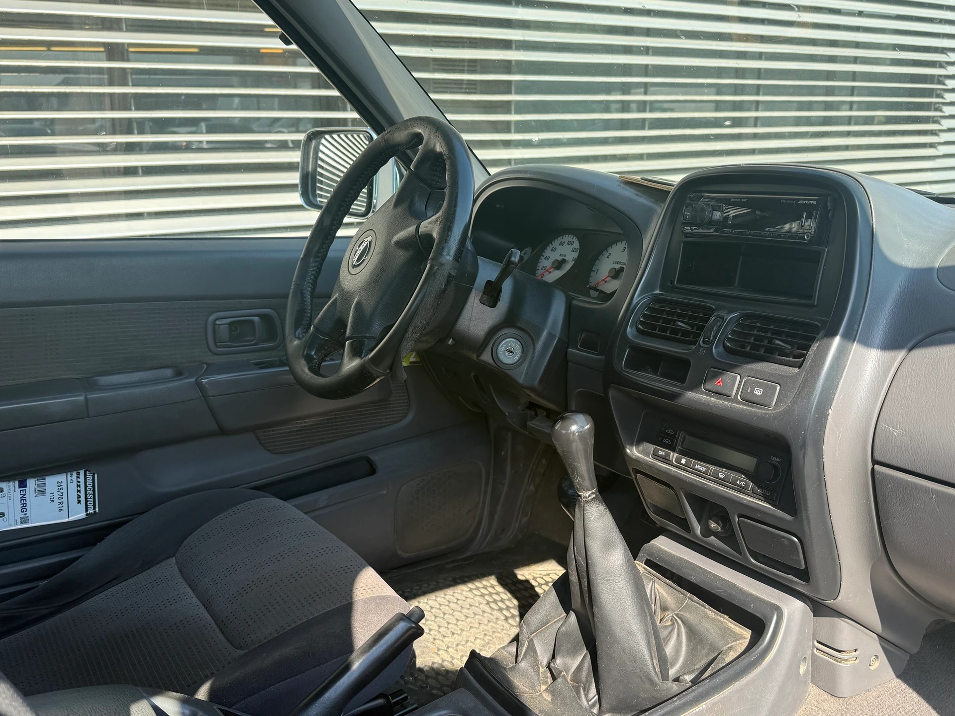 NISSAN Double Cab Navara 2.5 Di 4x4-image-1