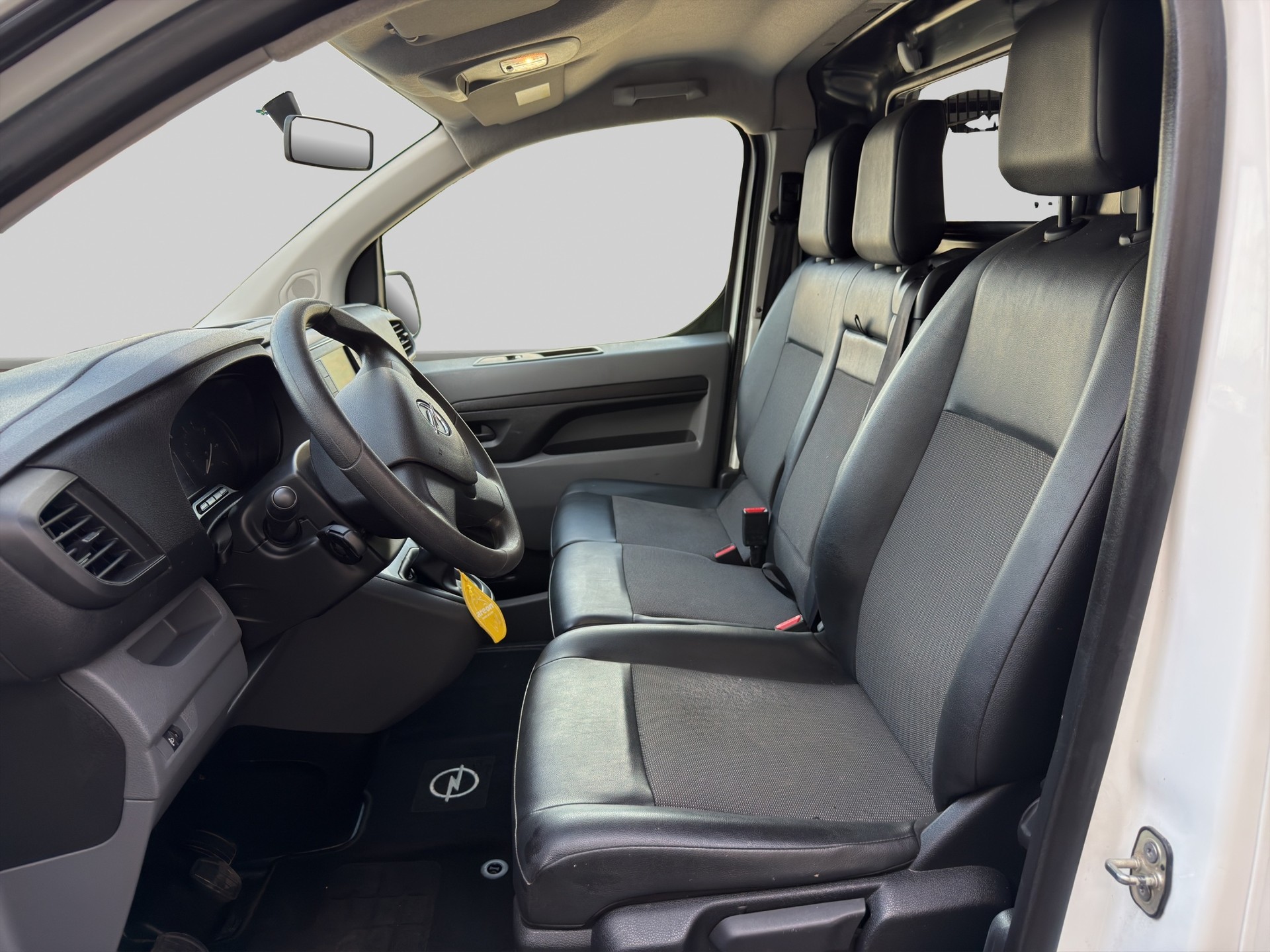 OPEL Vivaro Cargo 2.0 CDTI Essentia s/s S EH-image-8