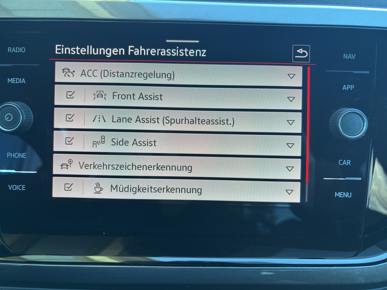 VW Polo 2.0 TSI GTI DSG mit Navi, Rückfahrkamera & Winterräder-image-21