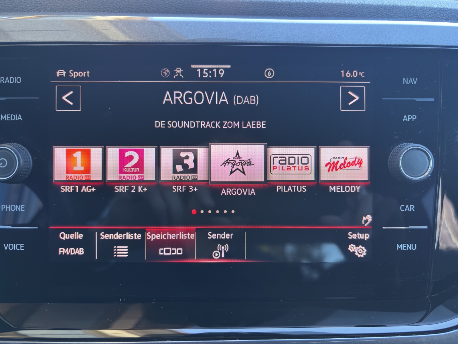 VW Polo 2.0 TSI GTI DSG mit Navi, Rückfahrkamera & Winterräder-image-16