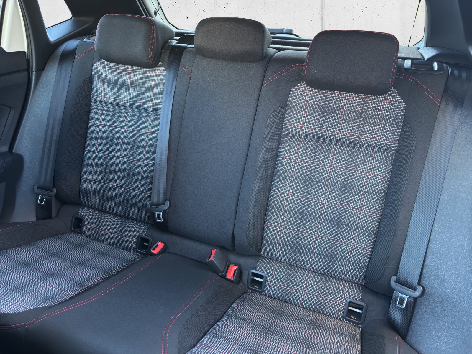 VW Polo 2.0 TSI GTI DSG mit Navi, Rückfahrkamera & Winterräder-image-25
