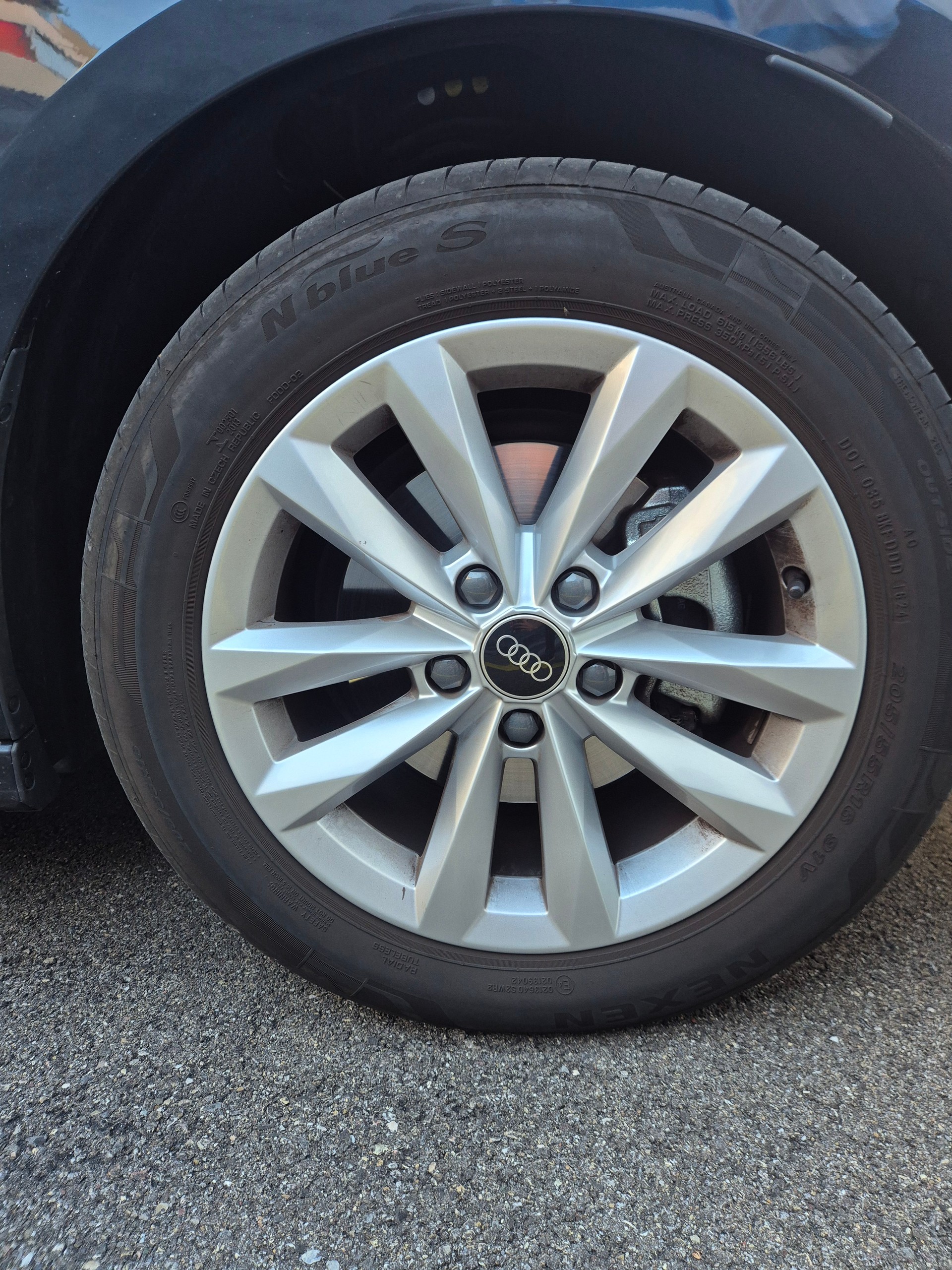 AUDI 1.5 35 TFSI Attraction S-Tronic-image-14