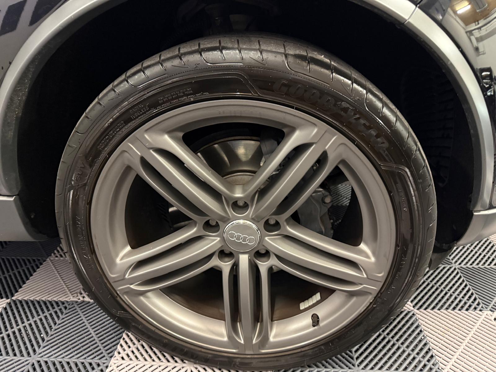 AUDI Q7 4.2 TDI quattro tiptronic-image-28
