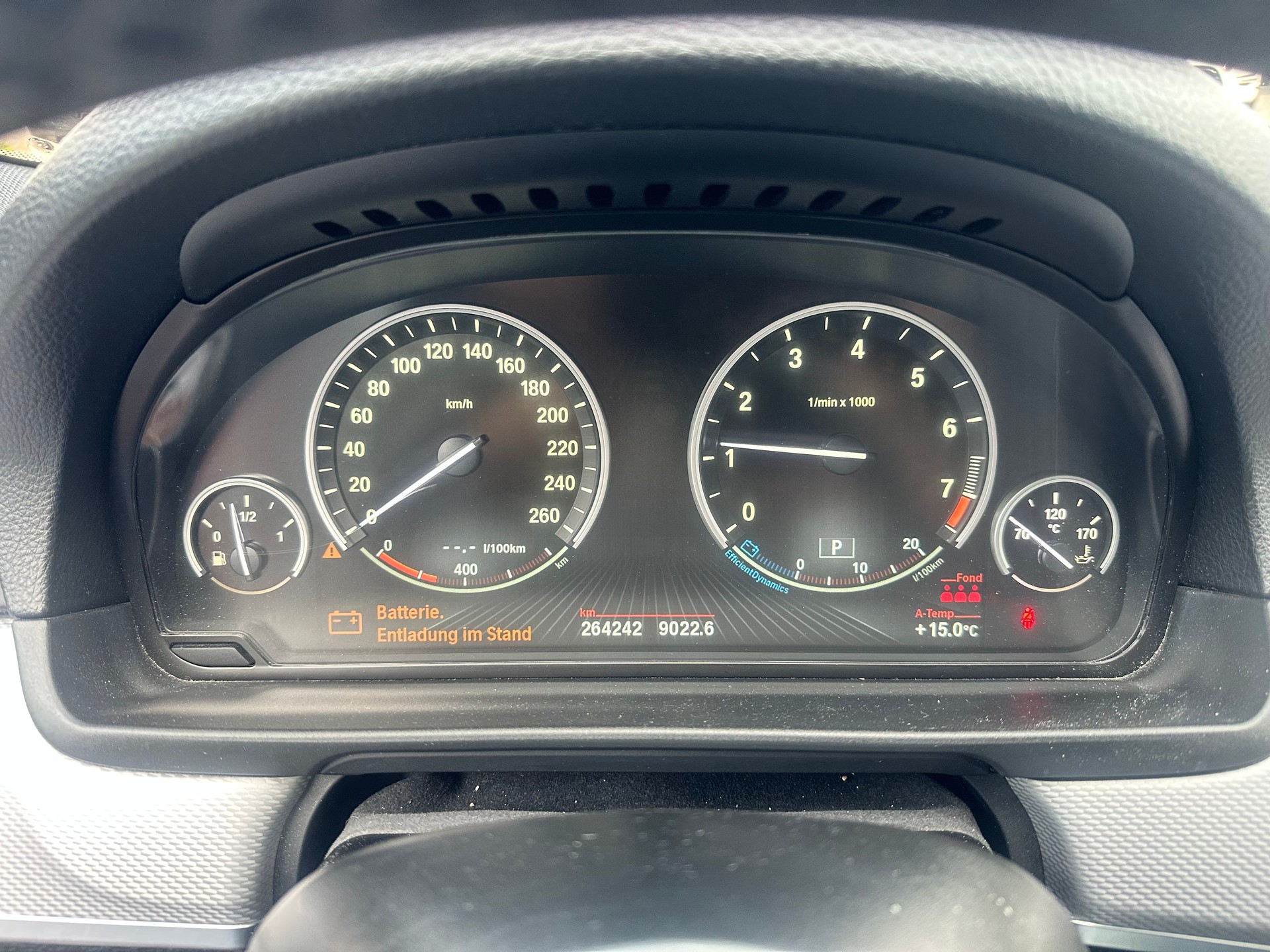 BMW 528i xDrive Touring Steptronic-image-10